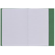 Ein offenes Notizbuch mit linierten Seiten und einem grünen Einband. Die Seiten sind leer und bereit zum Beschreiben.