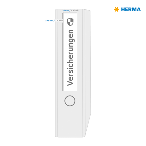 Ein Ordner mit der Aufschrift "Versicherungen", Maße: 34 mm Breite und 192 mm Höhe. Oben rechts das Logo von HERMA.