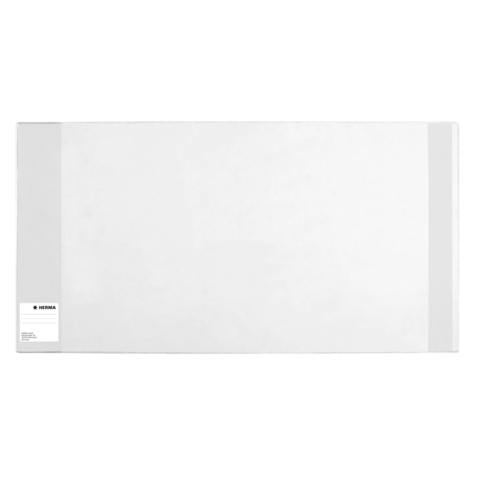 Weißes, rechteckiges Blatt Papier mit einer kleinen Etikette in der unteren linken Ecke.