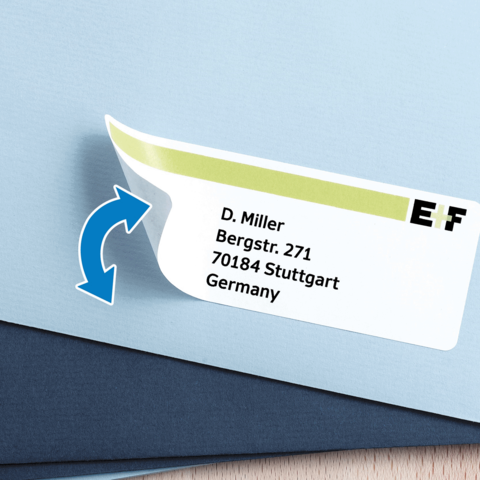 Visitenkarte von D. Miller, Bergstraße 271, 70184 Stuttgart, Deutschland, mit einem grünen Akzent und einem Pfeil, der nach links zeigt.
