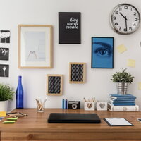 Schreibtisch" 

(Note: The term "Schreibtisch" is already in German and does not require translation. If you need a different context or explanation, please provide more details.)