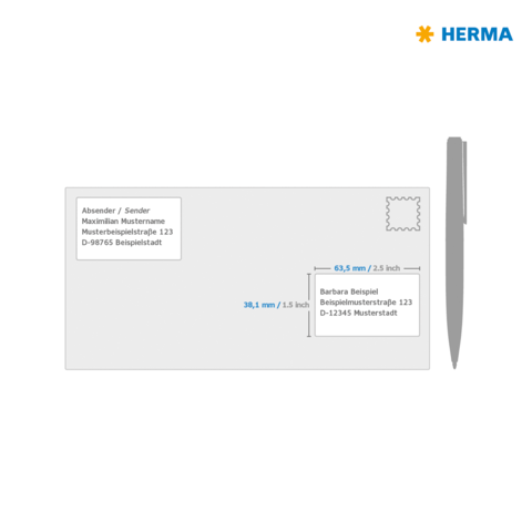 Briefbeschreibung eines Briefumschlags mit Absender- und Empfängerdaten sowie Maßangaben. Enthält einen gestanzten Bereich für die Briefmarke.