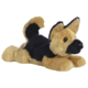 Plüschspielzeug eines Deutschen Schäferhundes, liegend mit braunem und schwarzem Fell, detailreiche Darstellung.